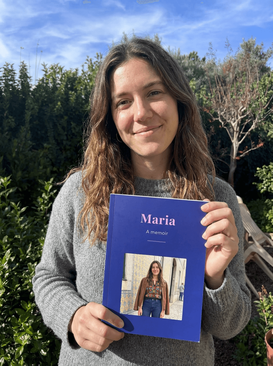 Review by Maria Ferreira